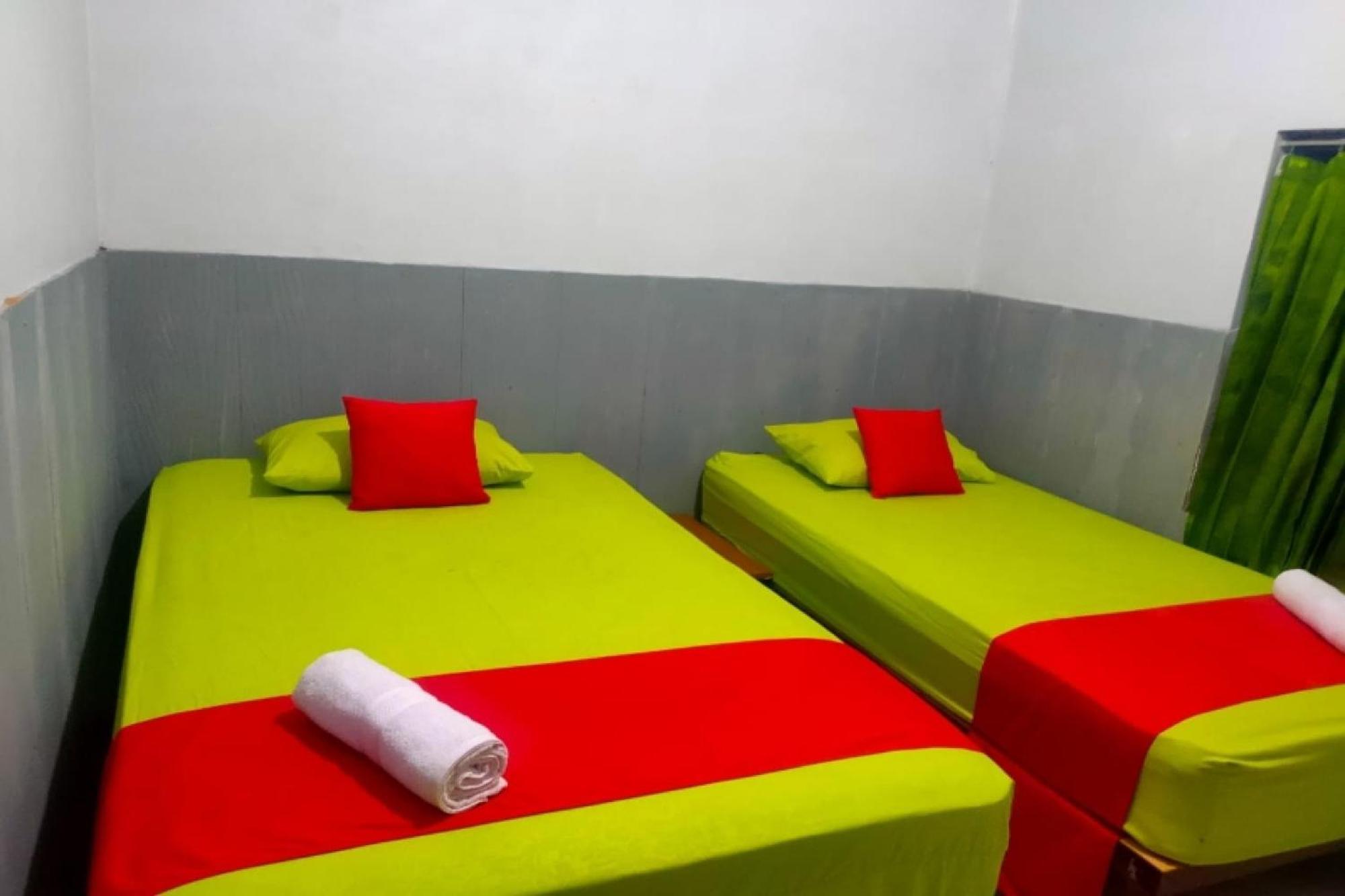 Oyo 91179 Hotel Lagalleria Sumenep Εξωτερικό φωτογραφία