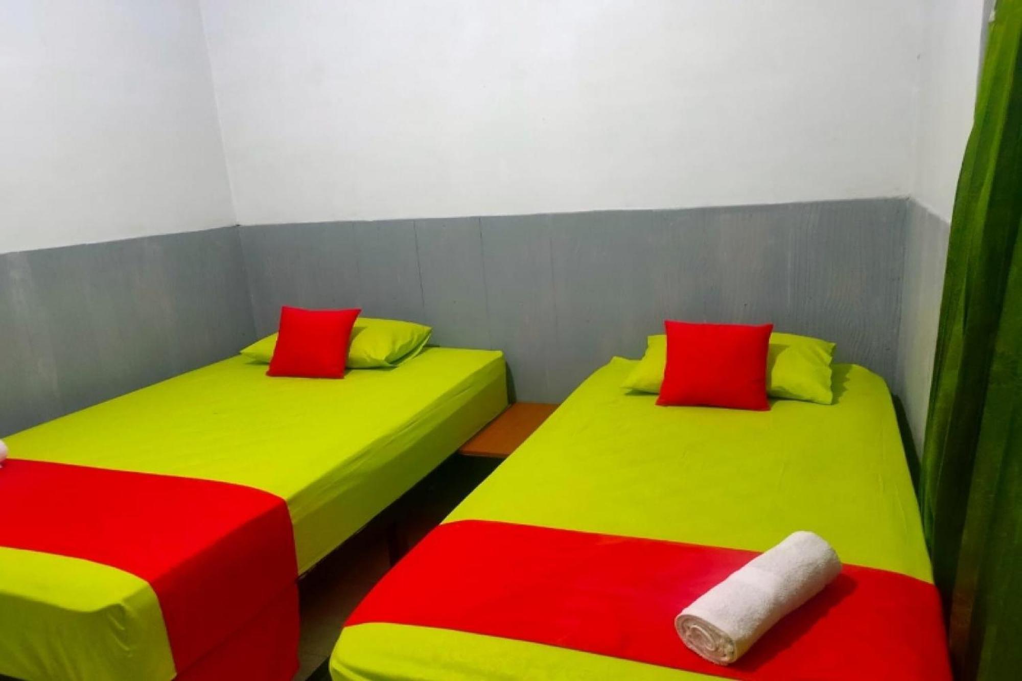 Oyo 91179 Hotel Lagalleria Sumenep Εξωτερικό φωτογραφία