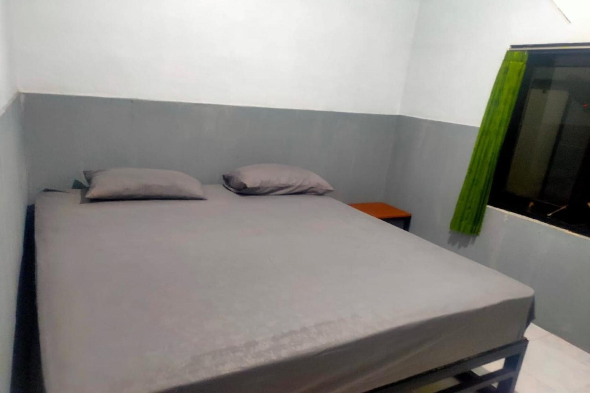 Oyo 91179 Hotel Lagalleria Sumenep Εξωτερικό φωτογραφία
